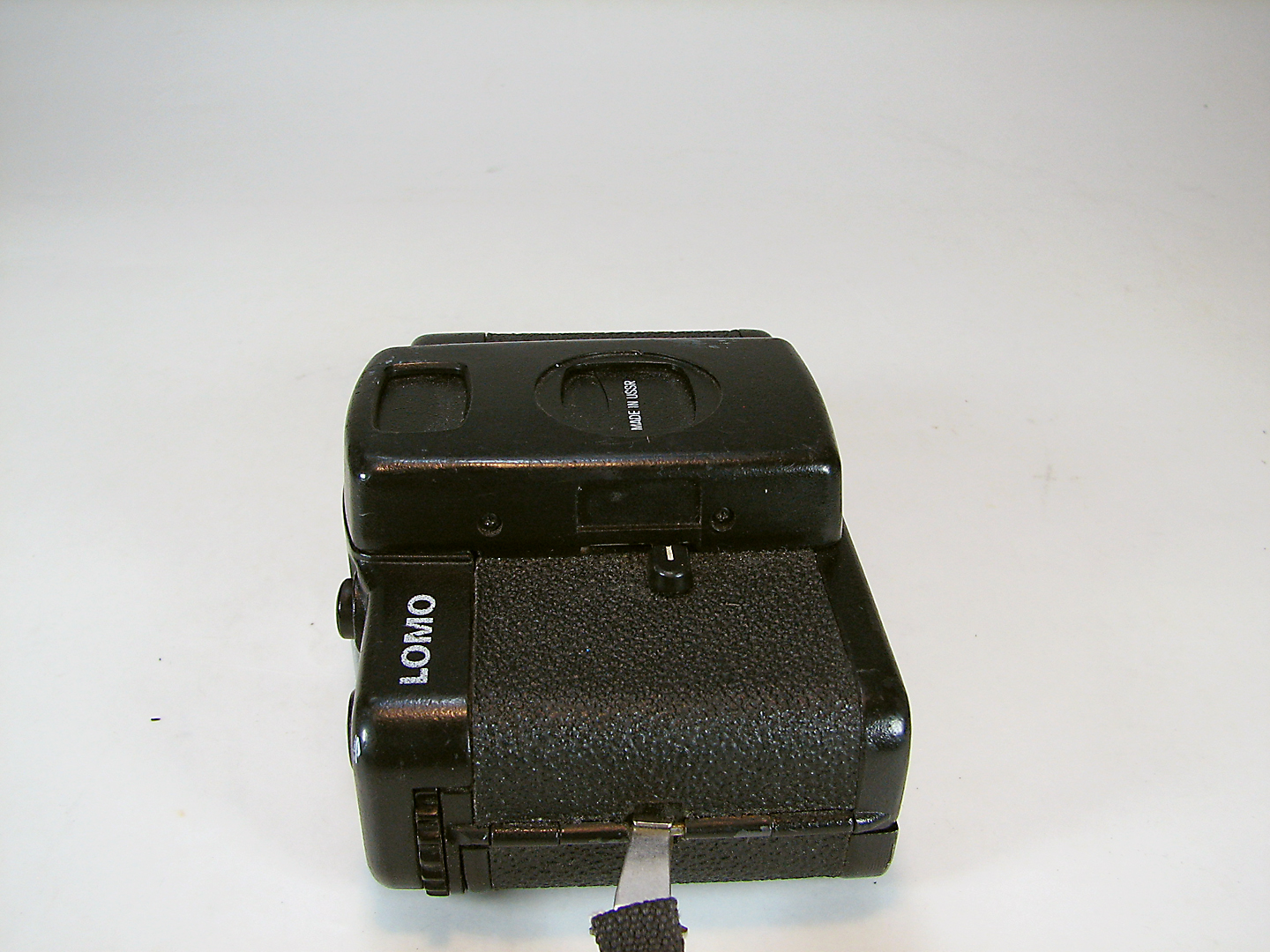 دوربین روسی کلکسیونی معروف Lomo LC-A