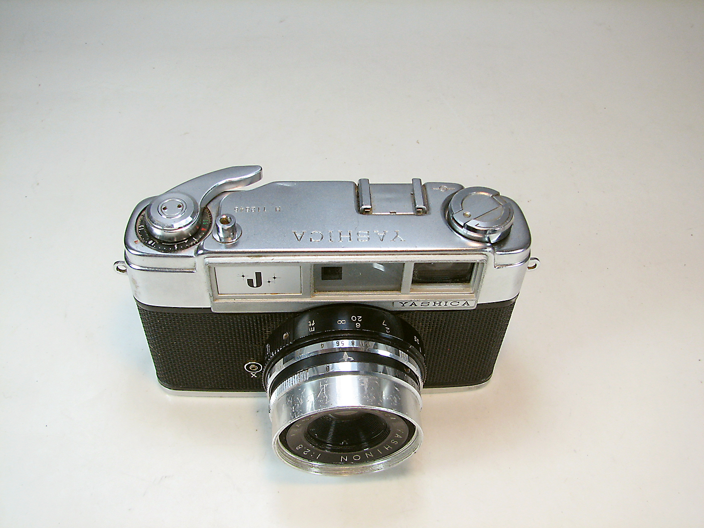 دوربین کلکسیونی مارک یاشیکا YASHICA J