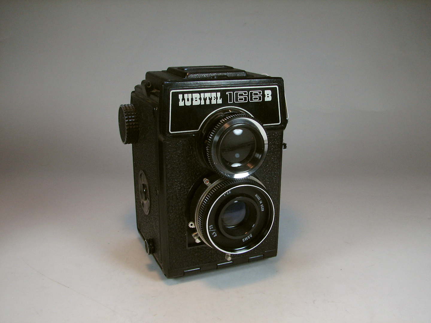 دوربین کلکسیونی لوبیتل LUBITEL 166 B