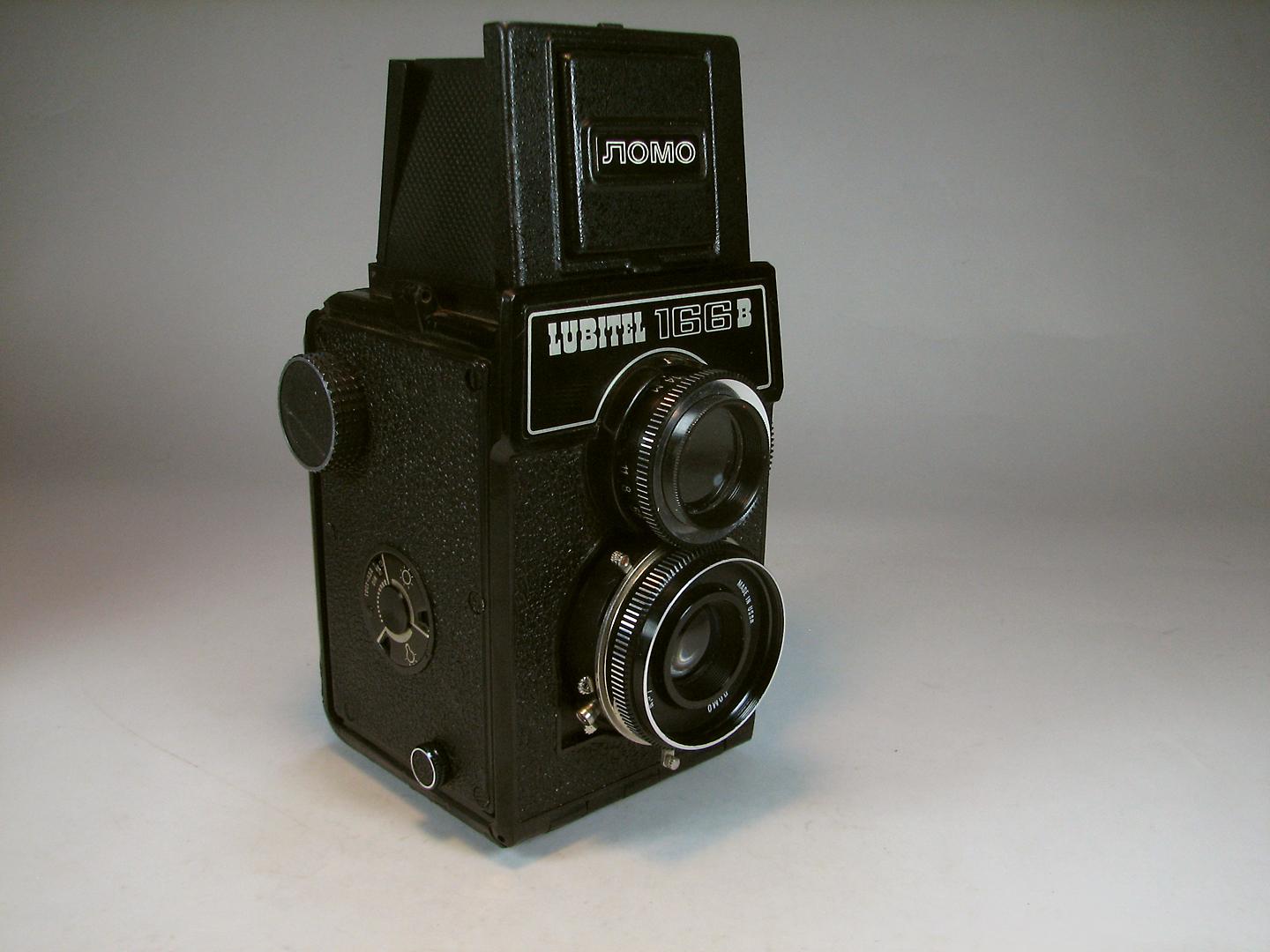 دوربین کلکسیونی لوبیتل LUBITEL 166 B