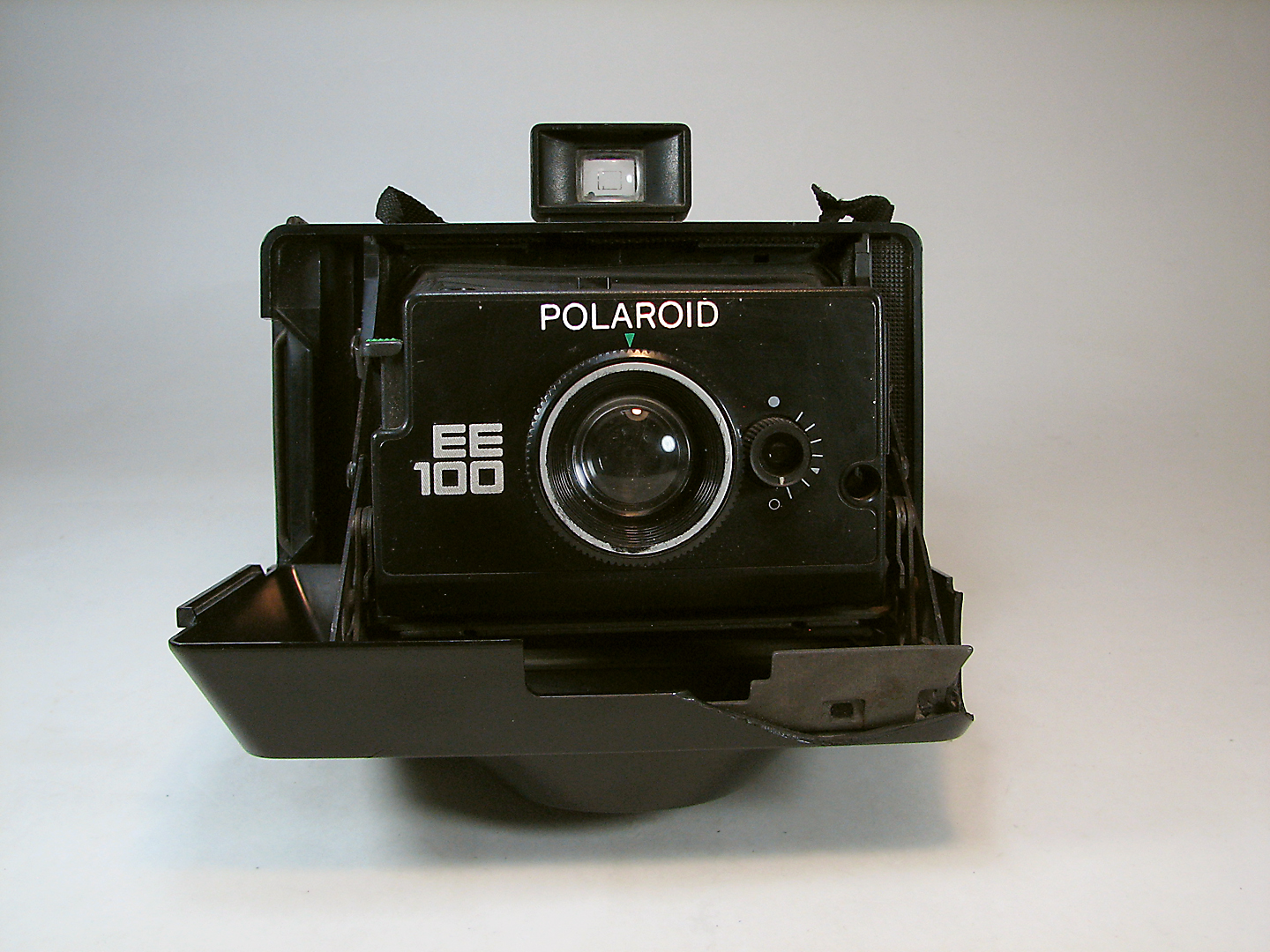 دوربین کلکسیونی چاپ فوری POLAROID EE100