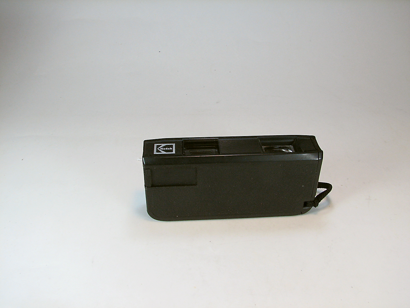 دوربین کلکسیونی KODAK INSTAMATIC 230