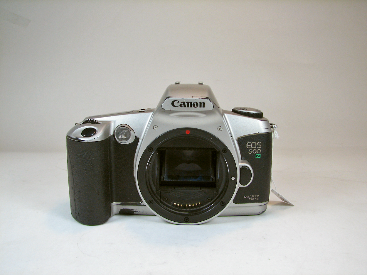 دوربین کلکسیونی CANON EOS 500 N