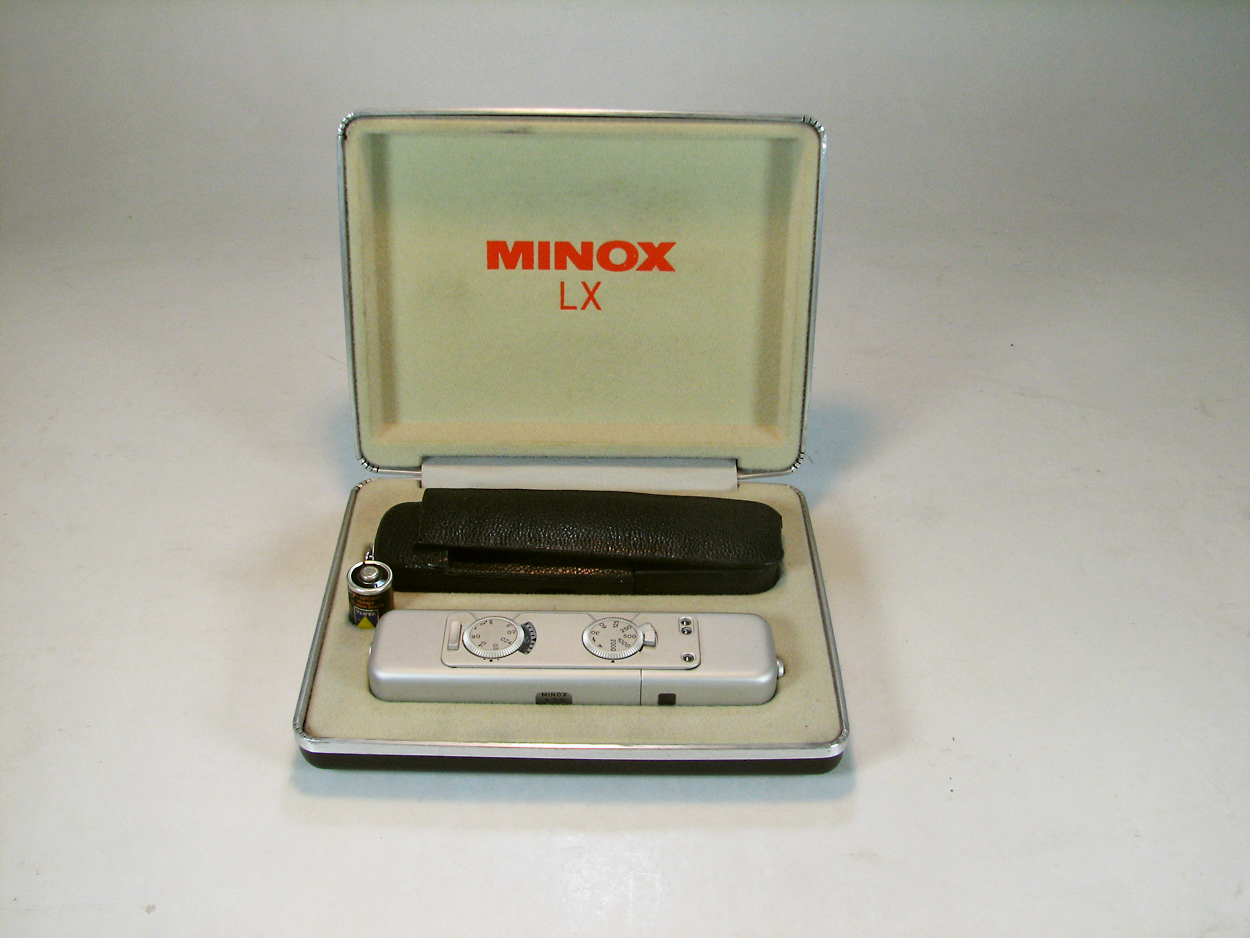 دوربین جاسوسی و کلکسیونی نایاب مینوکس Minox XL