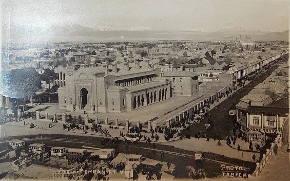 میدان امام خمینی